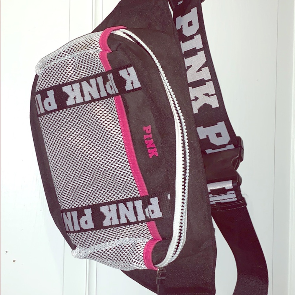 PINK Exclusive fanny pack